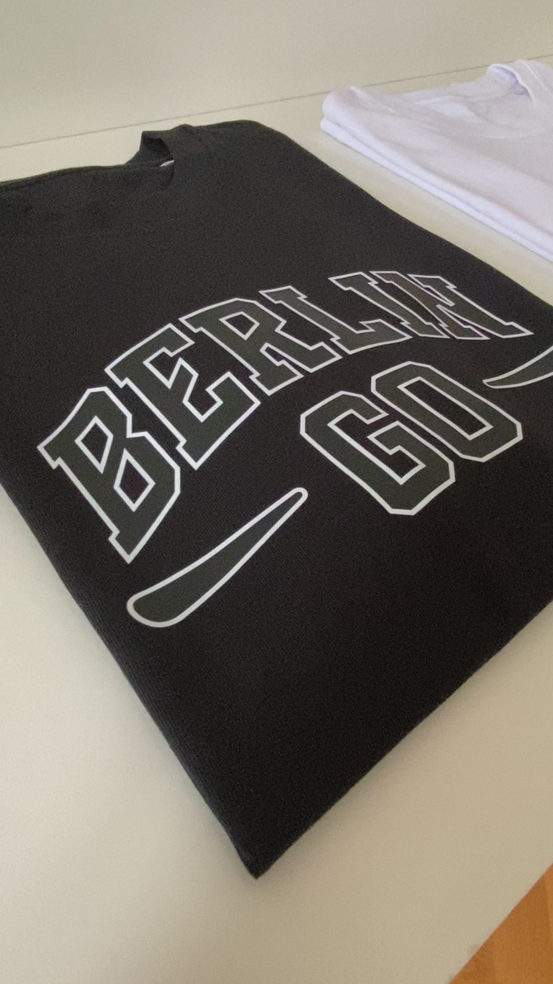 T-Shirt Men Oversize Bold Black